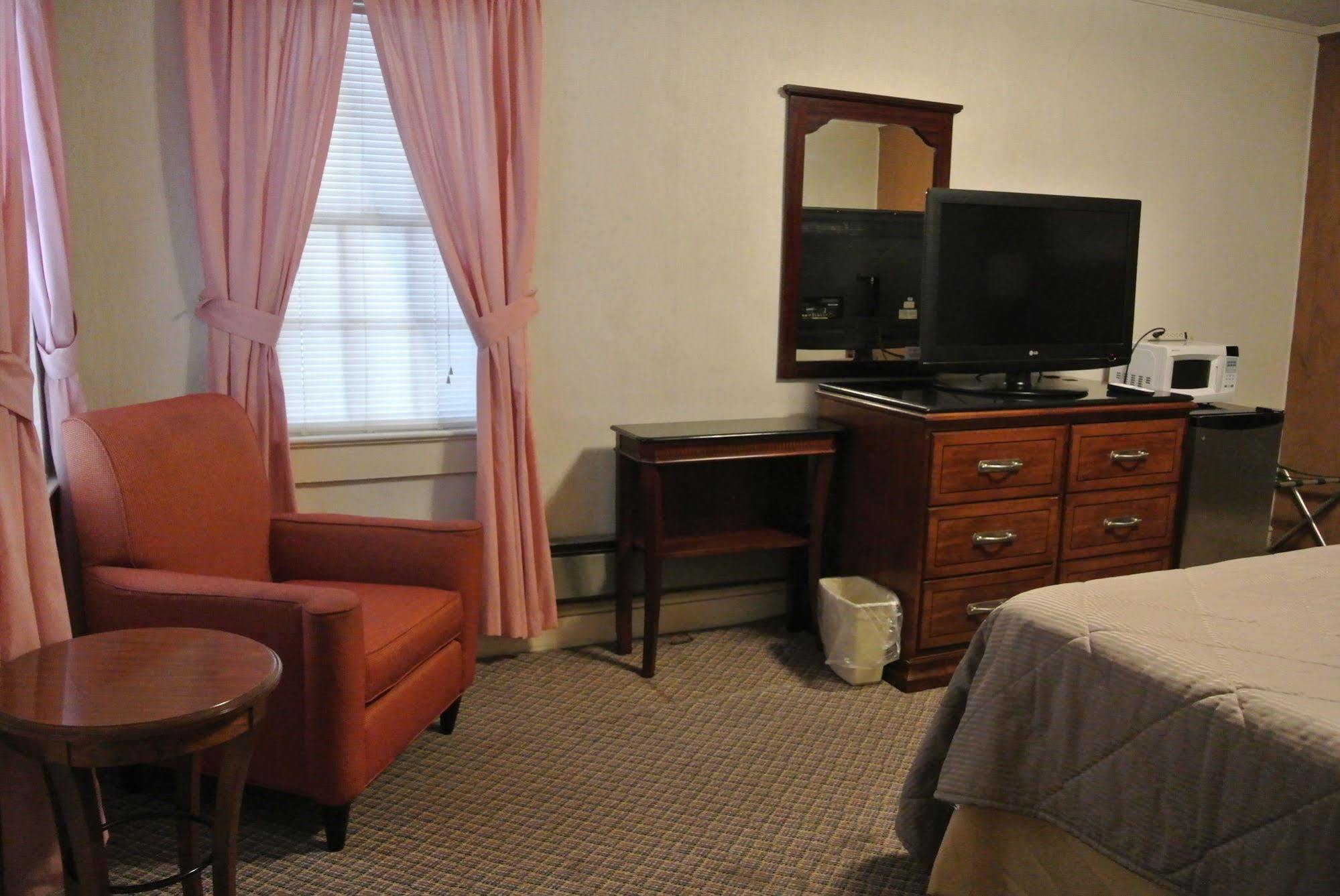 Rosewood Inn บรายซันซิตี ภายนอก รูปภาพ
